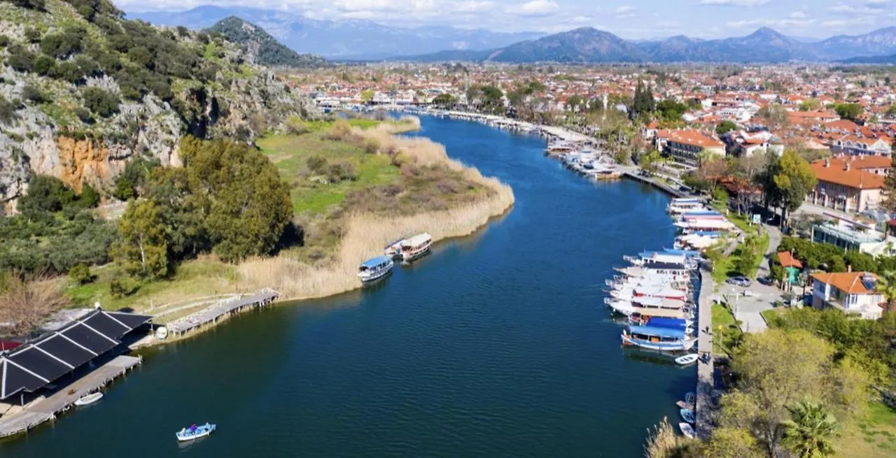 Fabulous 3 Bedroom Apartment In Dalyan With Pool